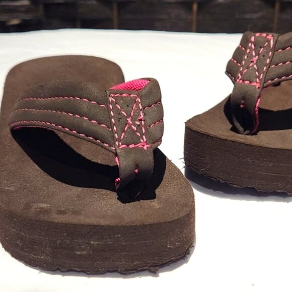 🌟 10/10⭐️ Brown n pink Flip flops - Picture 1 of 6